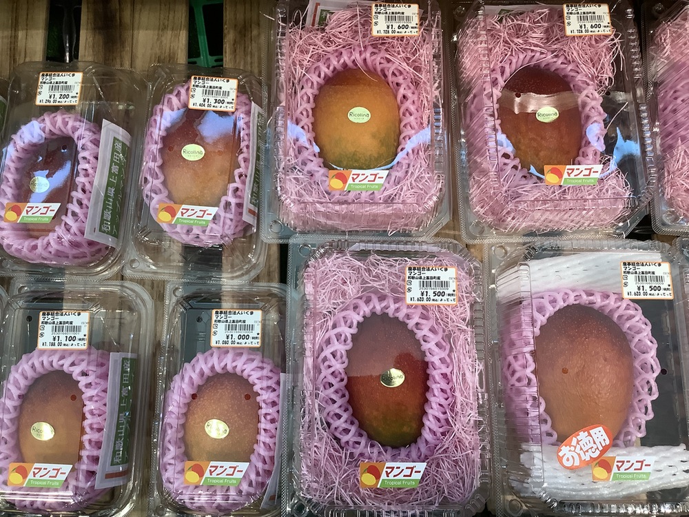 大人気の「マンゴー」入荷中♪