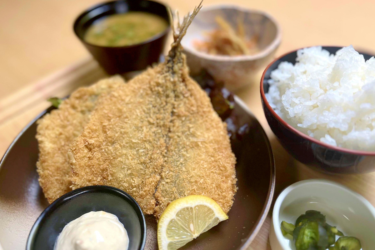 あじフライ定食の画像